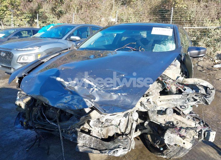 Photo 12 of 2011 Honda Accord 2.4 EX-L (VIN 1HGCS1B84BA015437)