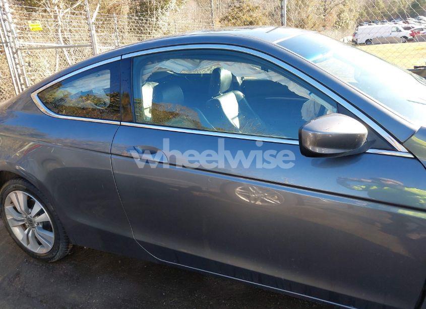 Photo 13 of 2011 Honda Accord 2.4 EX-L (VIN 1HGCS1B84BA015437)