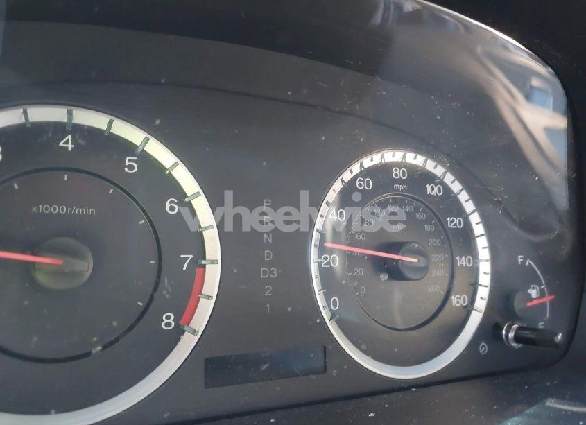 Photo 15 of 2011 Honda Accord 2.4 EX-L (VIN 1HGCS1B84BA015437)