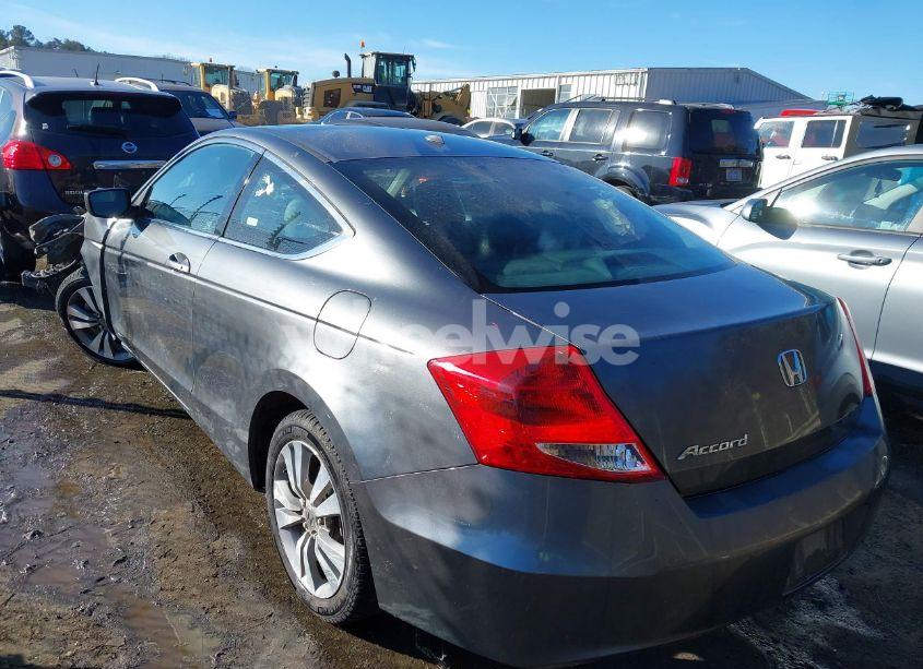 Photo 3 of 2011 Honda Accord 2.4 EX-L (VIN 1HGCS1B84BA015437)