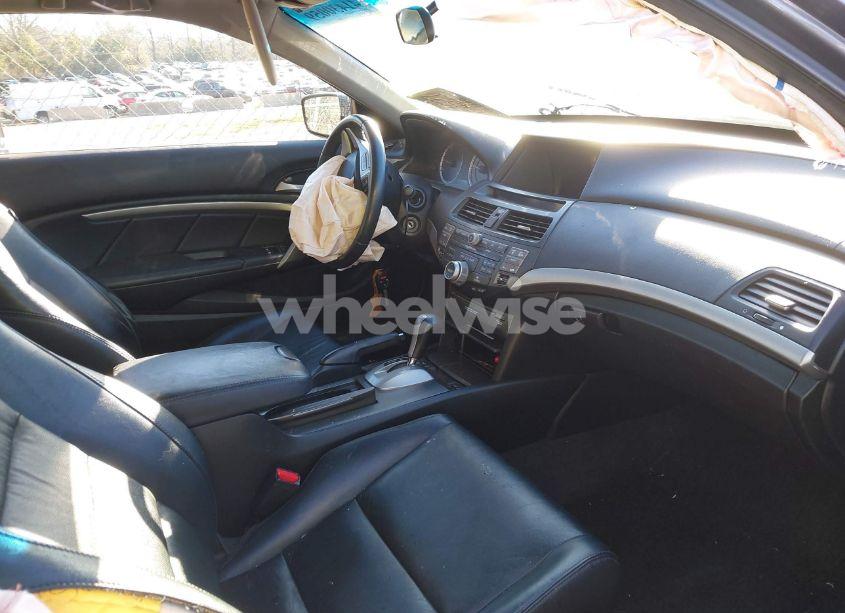 Photo 5 of 2011 Honda Accord 2.4 EX-L (VIN 1HGCS1B84BA015437)