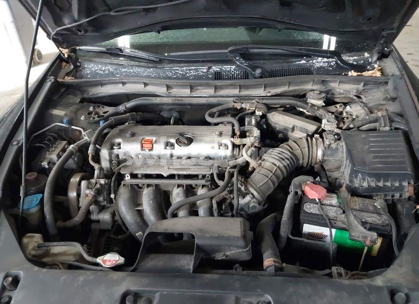 Photo 10 of 2012 Honda Accord CPE 2.4 EX-L/EX-L (VIN 1HGCS1B84CA000972)