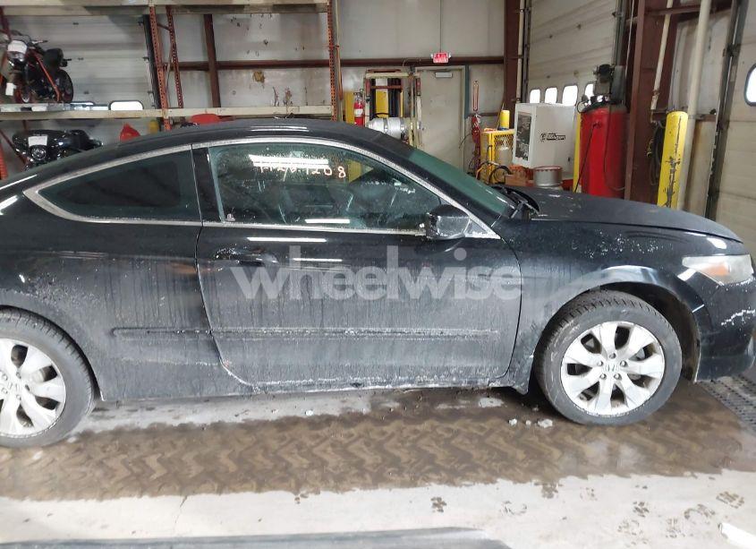 Photo 13 of 2012 Honda Accord CPE 2.4 EX-L/EX-L (VIN 1HGCS1B84CA000972)