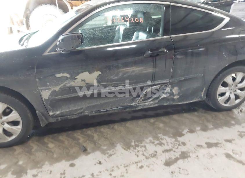 Photo 6 of 2012 Honda Accord CPE 2.4 EX-L/EX-L (VIN 1HGCS1B84CA000972)