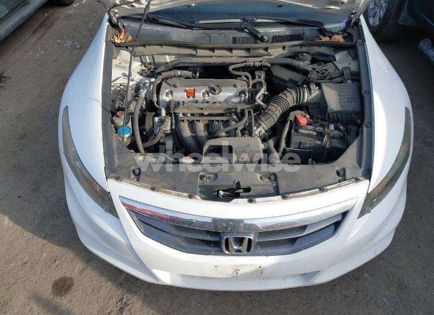 Photo 10 of 2012 Honda Accord CPE 2.4 EX-L/EX-L (VIN 1HGCS1B84CA020994)