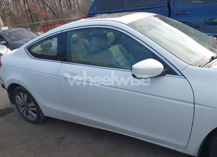 Photo 14 of 2012 Honda Accord CPE 2.4 EX-L/EX-L (VIN 1HGCS1B84CA020994)