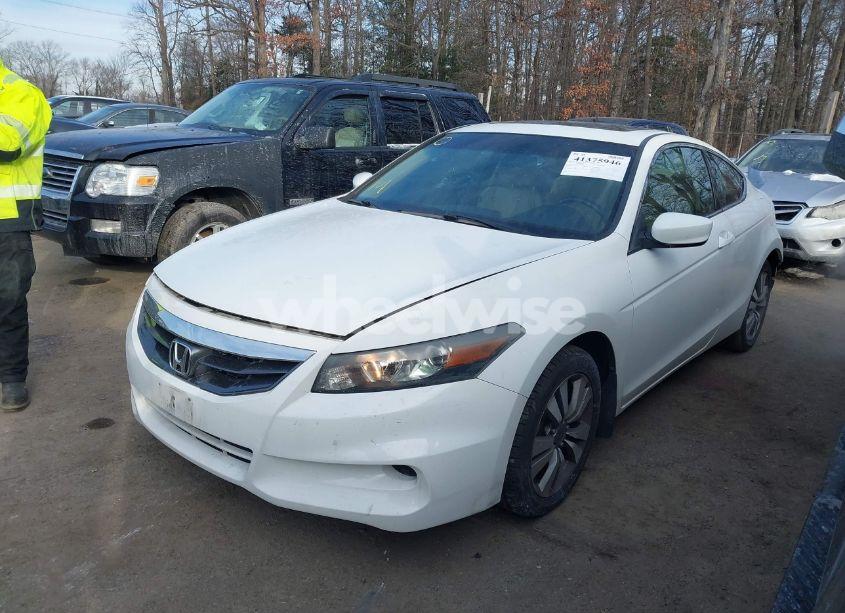 Photo 2 of 2012 Honda Accord CPE 2.4 EX-L/EX-L (VIN 1HGCS1B84CA020994)