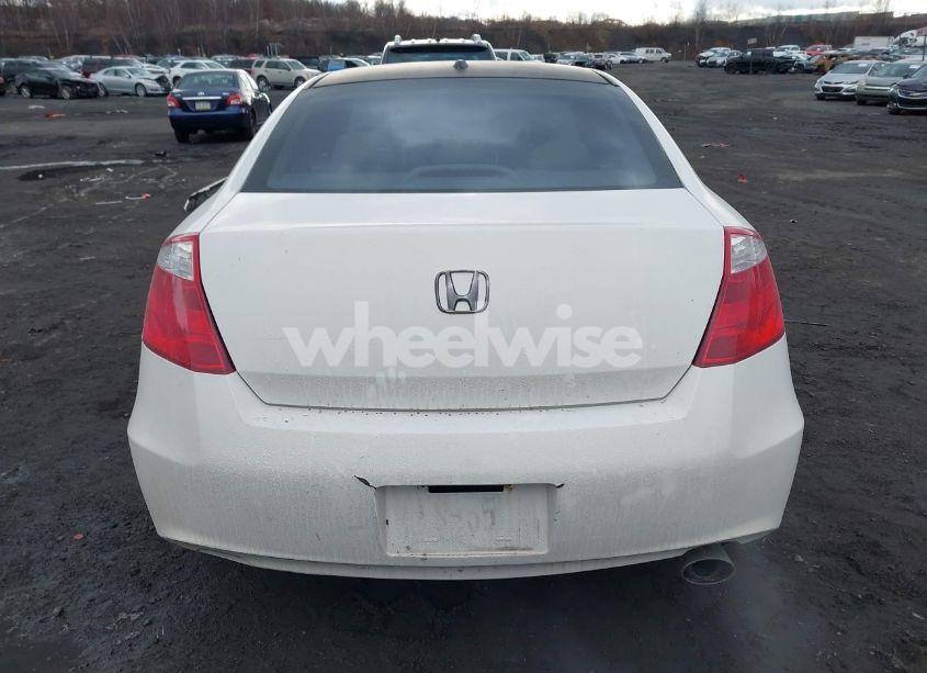 Photo 16 of 2010 Honda Accord 2.4 EX-L (VIN 1HGCS1B85AA021262)