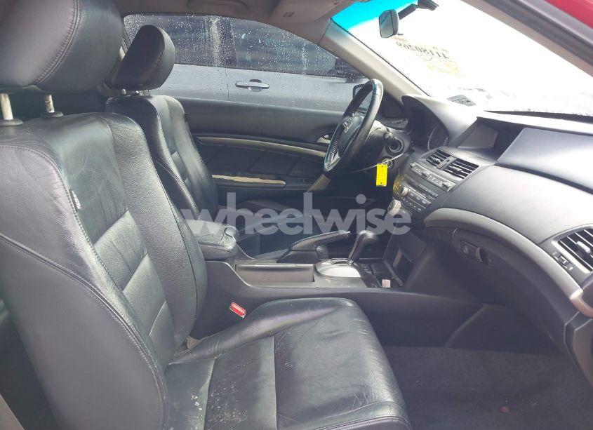 Photo 5 of 2011 Honda Accord 2.4 EX-L (VIN 1HGCS1B85BA000400)