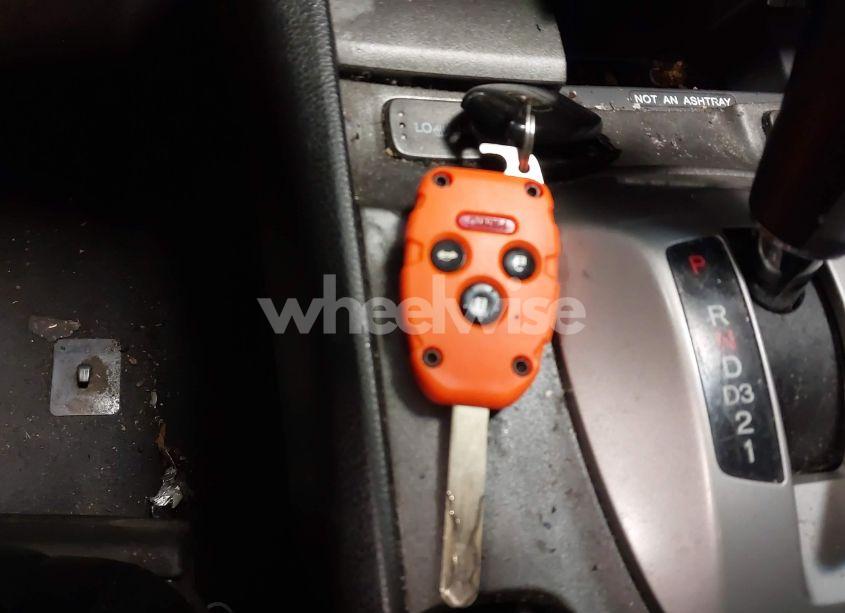 Photo 10 of 2010 Honda Accord 2.4 EX-L (VIN 1HGCS1B86AA002316)