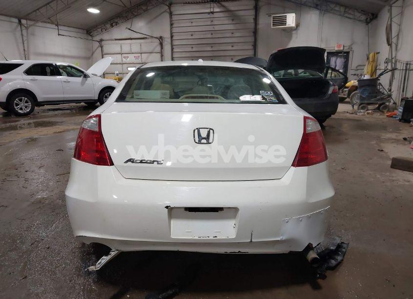 Photo 15 of 2010 Honda Accord EXL (VIN 1HGCS1B86AA002624)