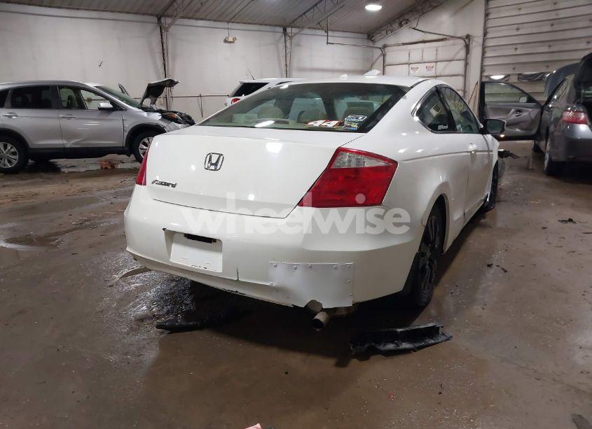 Photo 4 of 2010 Honda Accord EXL (VIN 1HGCS1B86AA002624)