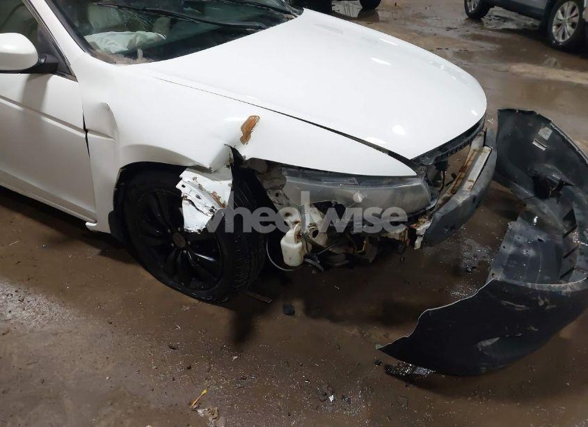 Photo 6 of 2010 Honda Accord EXL (VIN 1HGCS1B86AA002624)