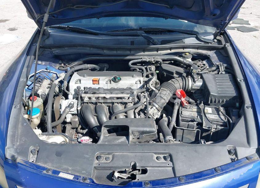 Photo 10 of 2010 Honda Accord 2.4 EX-L (VIN 1HGCS1B86AA019424)