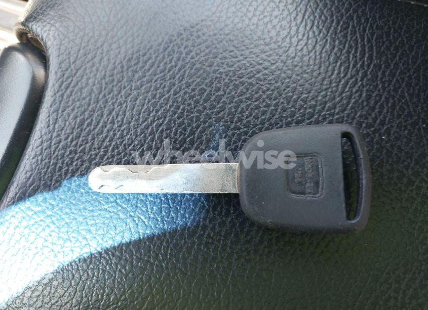 Photo 11 of 2010 Honda Accord 2.4 EX-L (VIN 1HGCS1B86AA019424)