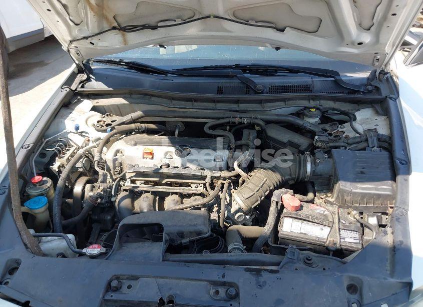 Photo 10 of 2012 Honda Accord 2.4 EX-L (VIN 1HGCS1B86CA021922)