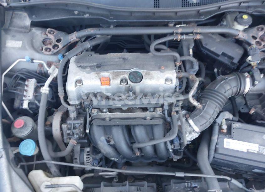 Photo 10 of 2010 Honda Accord 2.4 EX-L (VIN 1HGCS1B87AA016774)