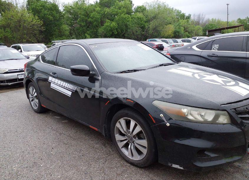 Photo 13 of 2012 Honda Accord 2.4 EX-L (VIN 1HGCS1B87CA000674)