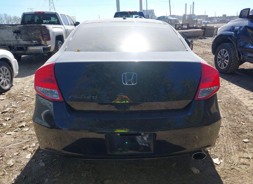 Photo 16 of 2011 Honda Accord 2.4 EX-L (VIN 1HGCS1B88BA001864)