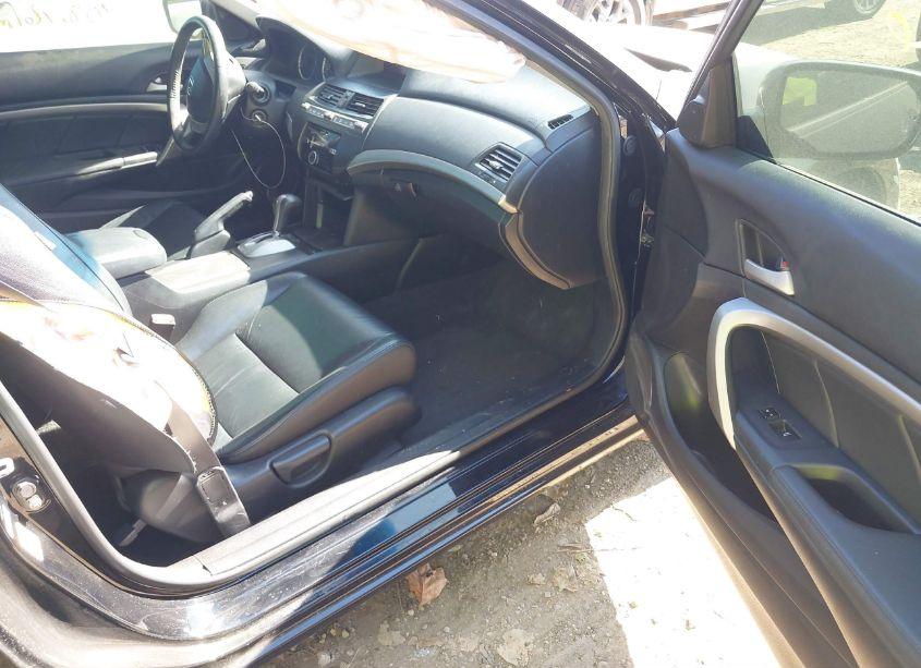 Photo 5 of 2011 Honda Accord 2.4 EX-L (VIN 1HGCS1B88BA001864)