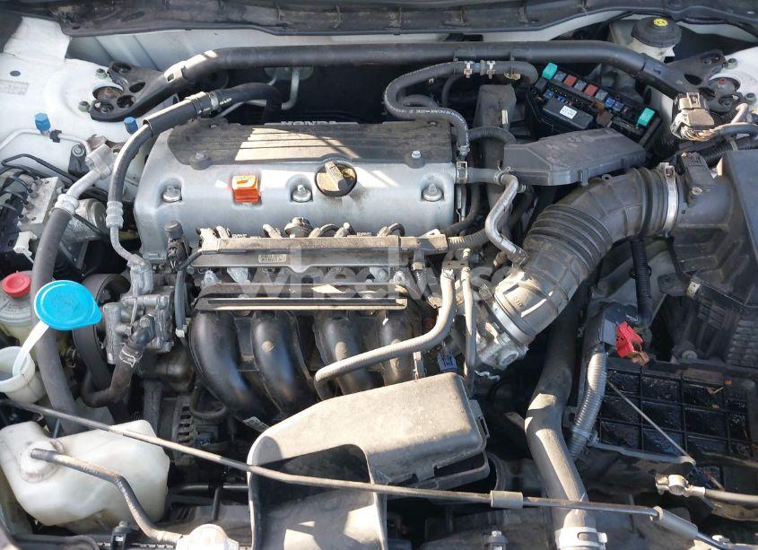 Photo 10 of 2011 Honda Accord 2.4 EX-L (VIN 1HGCS1B88BA009088)