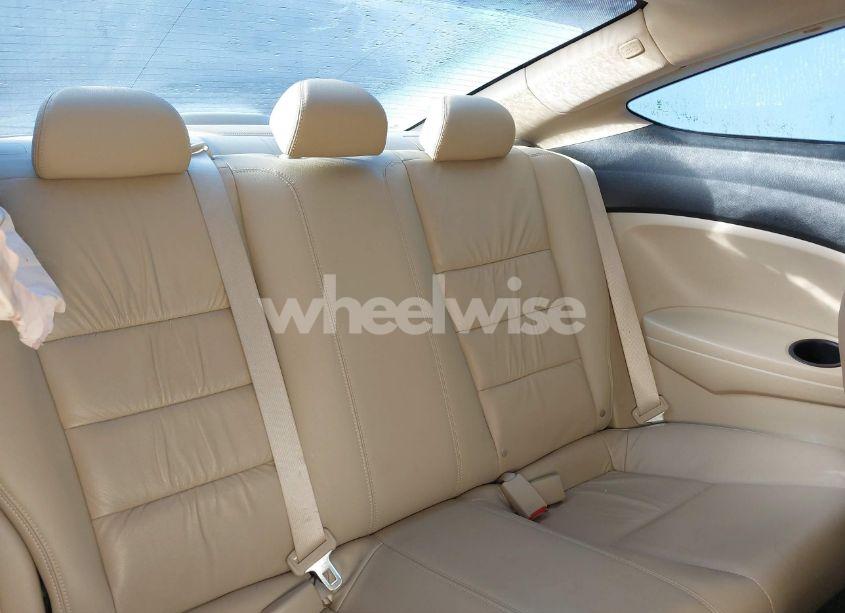 Photo 8 of 2011 Honda Accord 2.4 EX-L (VIN 1HGCS1B88BA009088)