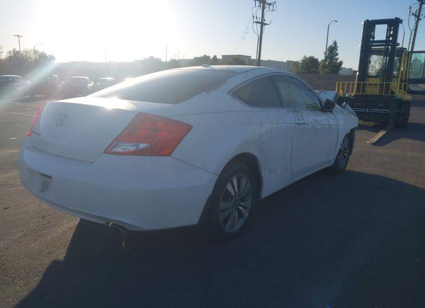 Photo 4 of 2011 Honda Accord 2.4 EX-L (VIN 1HGCS1B88BA009530)