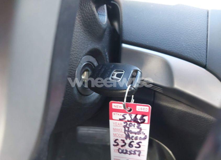 Photo 11 of 2012 Honda Accord CPE 2.4 EX-L/EX-L (VIN 1HGCS1B88CA012557)