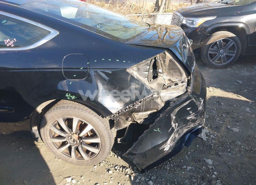 Photo 6 of 2012 Honda Accord CPE 2.4 EX-L/EX-L (VIN 1HGCS1B88CA012557)