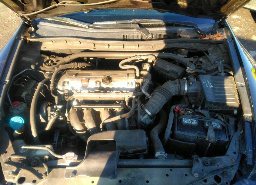 Photo 10 of 2011 Honda Accord 2.4 EX-L (VIN 1HGCS1B8XBA000229)