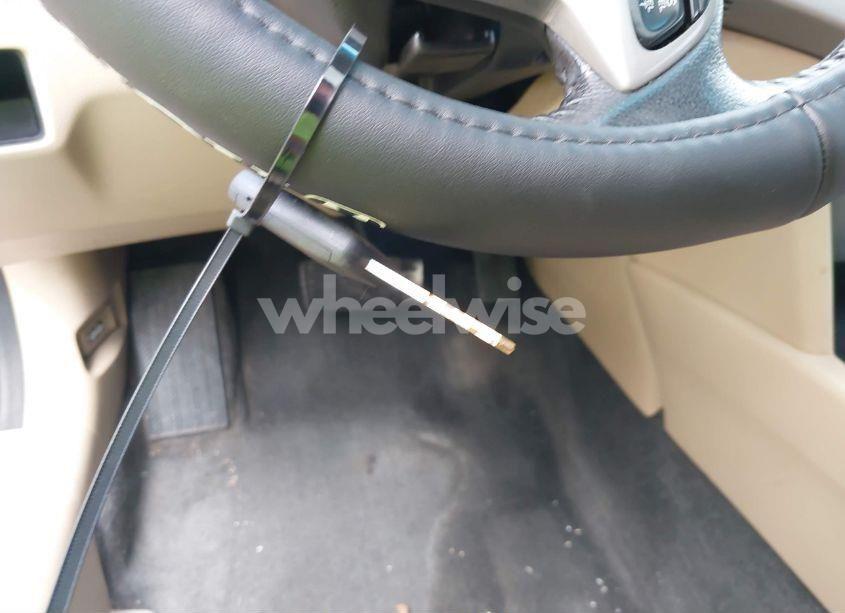 Photo 11 of 2011 Honda Accord 2.4 EX-L (VIN 1HGCS1B8XBA001123)