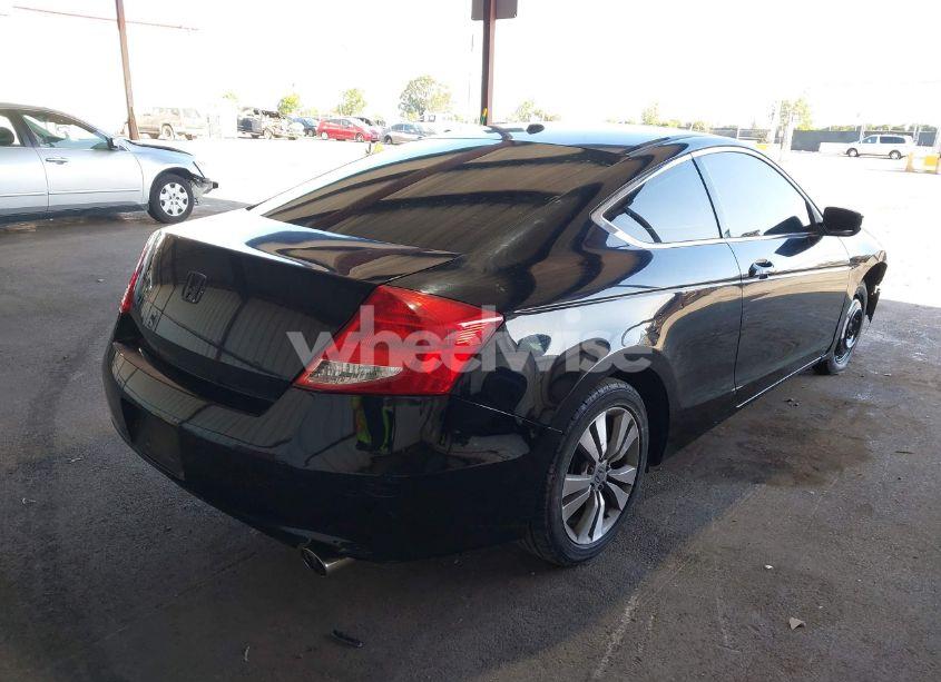 Photo 4 of 2011 Honda Accord 2.4 EX-L (VIN 1HGCS1B8XBA009285)