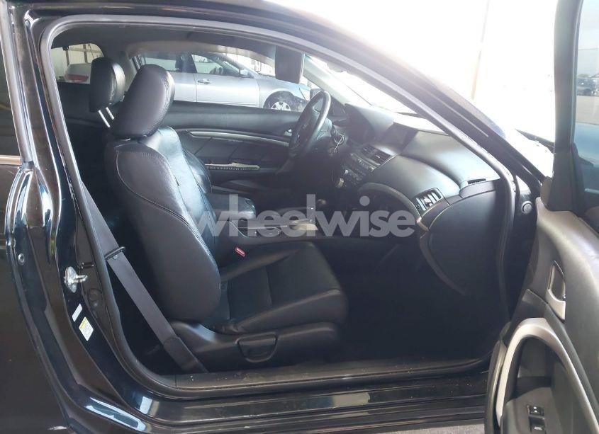 Photo 5 of 2011 Honda Accord 2.4 EX-L (VIN 1HGCS1B8XBA009285)