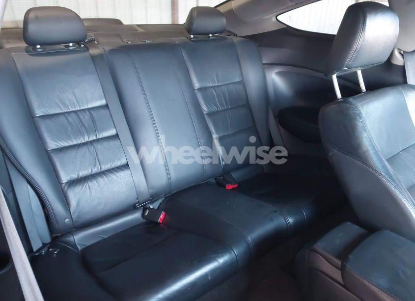 Photo 8 of 2011 Honda Accord 2.4 EX-L (VIN 1HGCS1B8XBA009285)