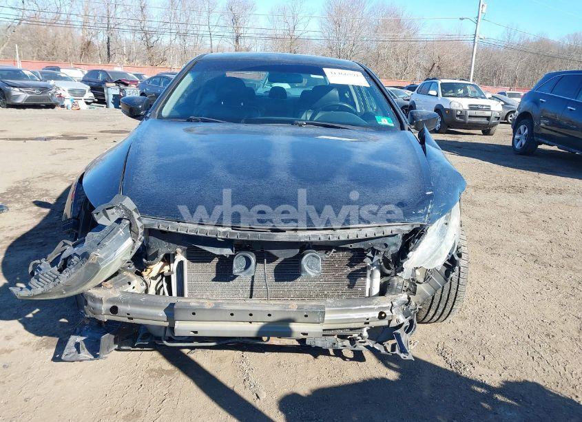 Photo 13 of 2011 Honda Accord 2.4 EX-L (VIN 1HGCS1B8XBA010565)