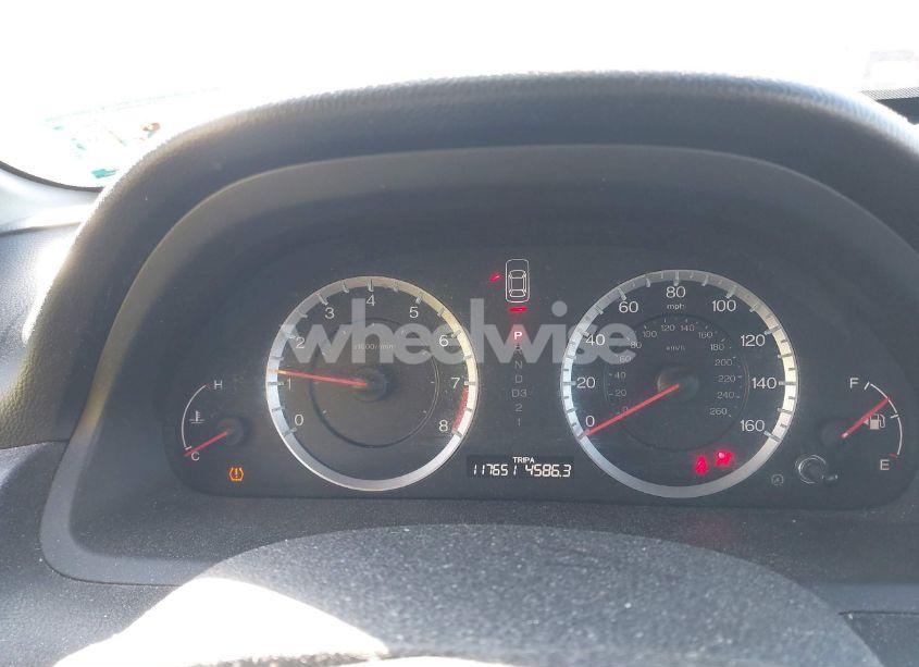 Photo 16 of 2011 Honda Accord 2.4 EX-L (VIN 1HGCS1B8XBA010565)