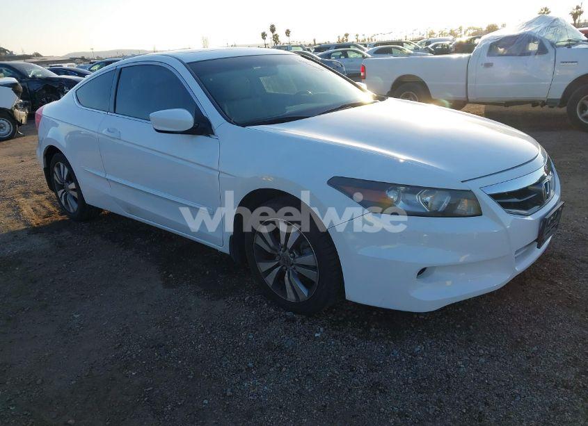 2011 Honda Accord 2.4 EX-L (VIN 1HGCS1B8XBA011361) main photo