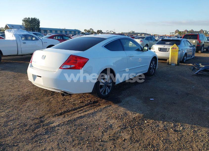 Photo 4 of 2011 Honda Accord 2.4 EX-L (VIN 1HGCS1B8XBA011361)