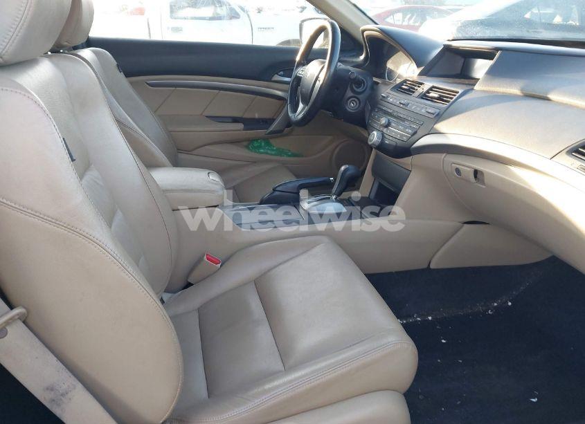 Photo 5 of 2011 Honda Accord 2.4 EX-L (VIN 1HGCS1B8XBA011361)