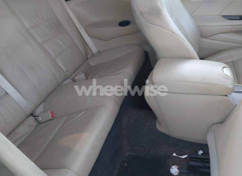 Photo 8 of 2011 Honda Accord 2.4 EX-L (VIN 1HGCS1B8XBA011361)