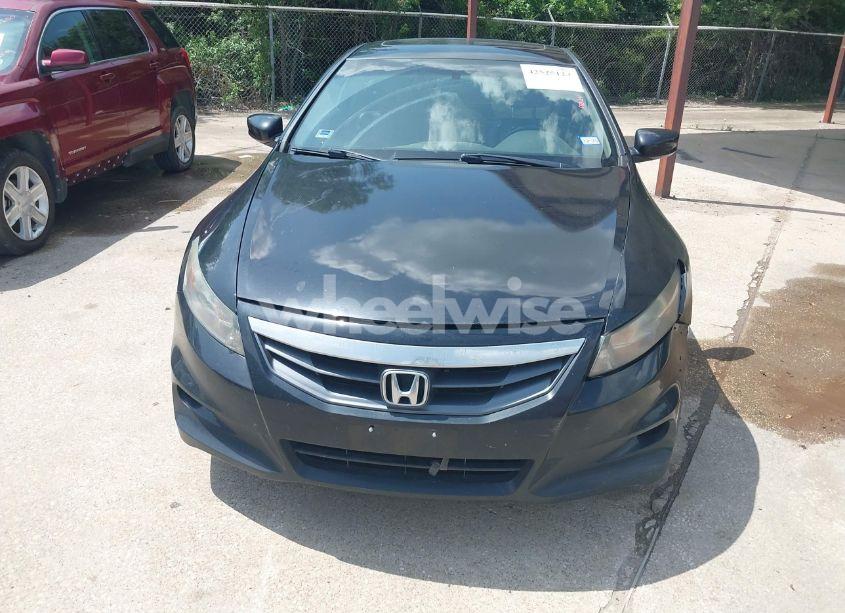 Photo 12 of 2011 Honda Accord 2.4 EX-L (VIN 1HGCS1B8XBA011764)