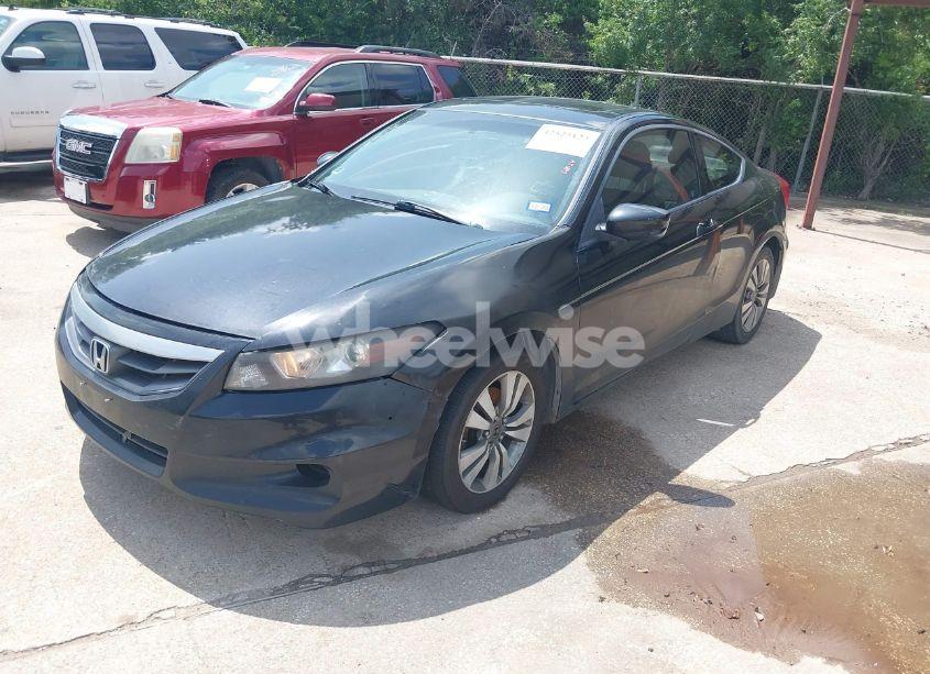 Photo 2 of 2011 Honda Accord 2.4 EX-L (VIN 1HGCS1B8XBA011764)