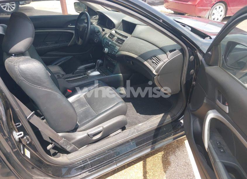 Photo 5 of 2011 Honda Accord 2.4 EX-L (VIN 1HGCS1B8XBA011764)