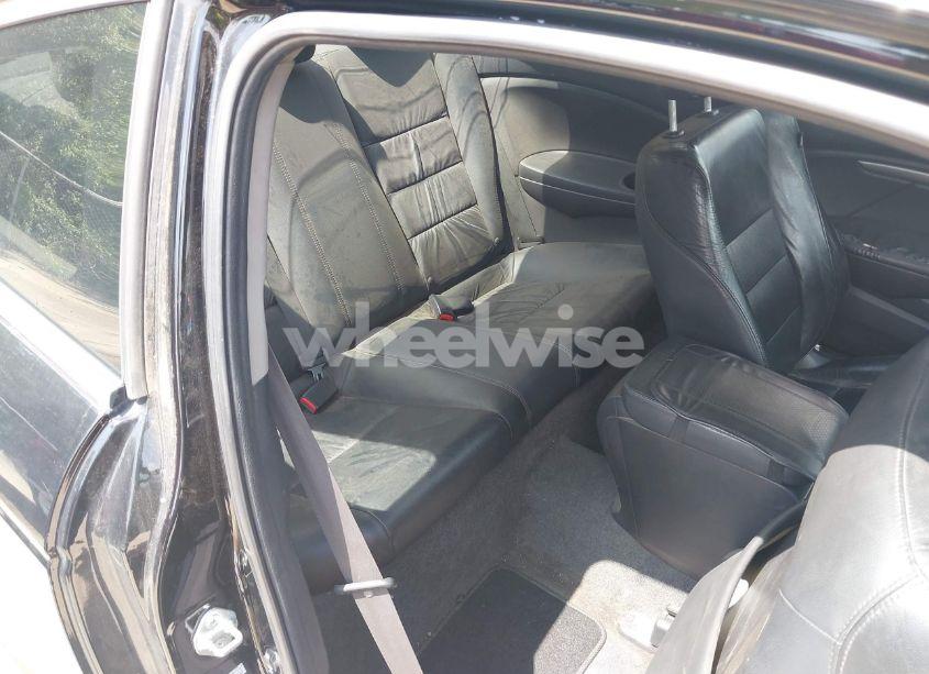 Photo 8 of 2011 Honda Accord 2.4 EX-L (VIN 1HGCS1B8XBA011764)