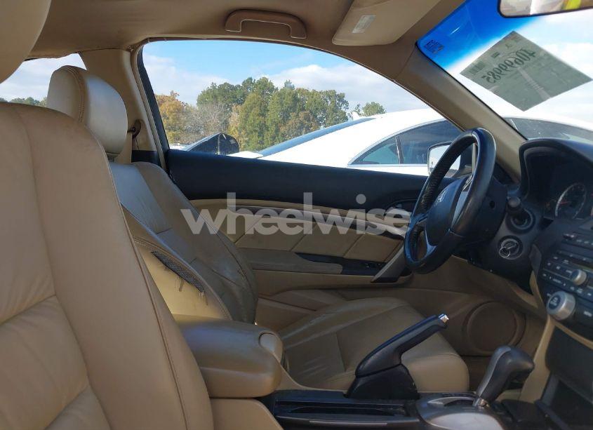 Photo 5 of 2009 Honda Accord 3.5 EX-L (VIN 1HGCS22819A004864)