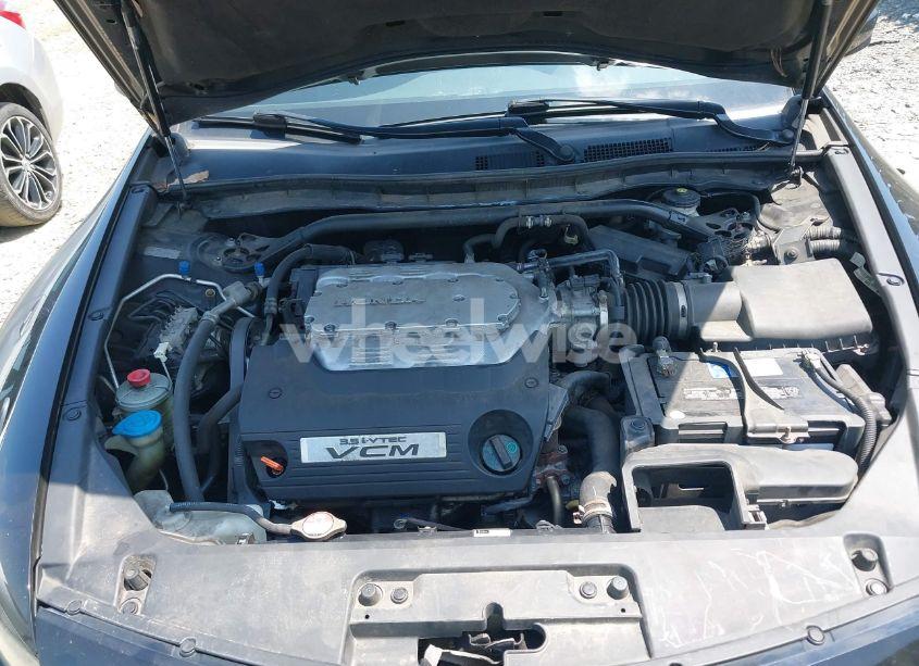 Photo 10 of 2008 Honda Accord 3.5 EX-L (VIN 1HGCS22828A018030)