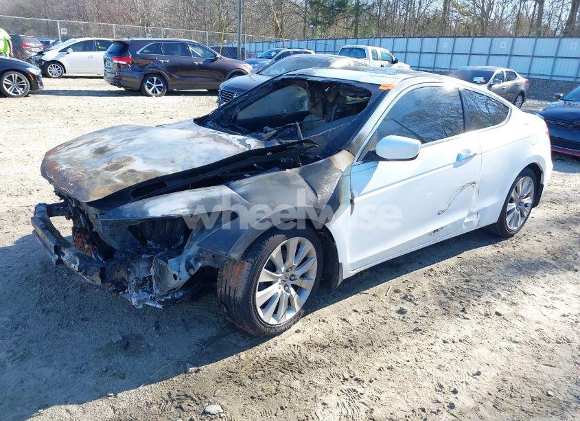 Photo 2 of 2008 Honda Accord 3.5 EX-L (VIN 1HGCS22828A018156)