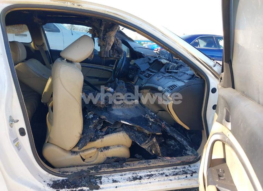 Photo 5 of 2008 Honda Accord 3.5 EX-L (VIN 1HGCS22828A018156)