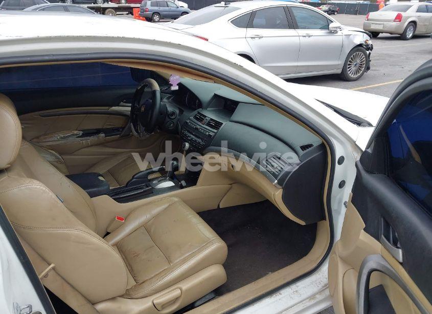 Photo 5 of 2008 Honda Accord 3.5 EX-L (VIN 1HGCS22868A004731)