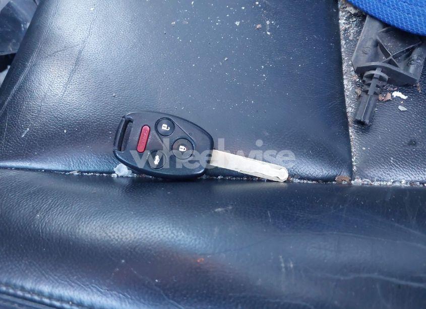 Photo 11 of 2011 Honda Accord 3.5 EX-L (VIN 1HGCS2A83BA004288)